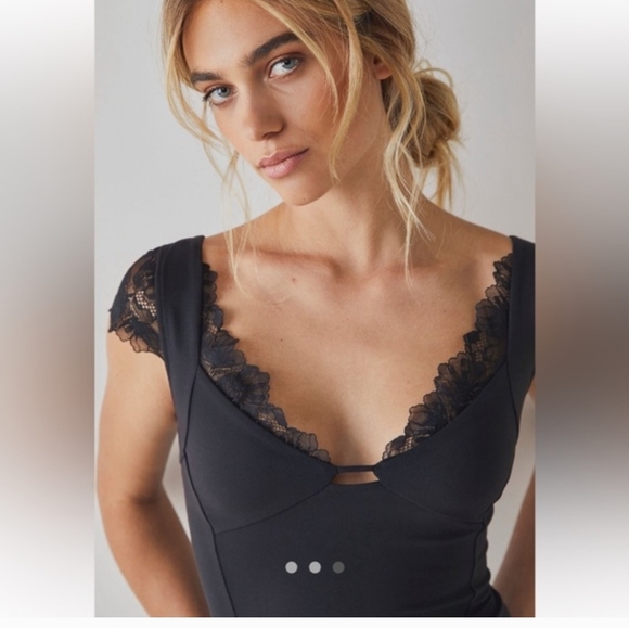 Green Pineneedle Better Not Lace Cami By Intimately FP Free People M - Picture 2 of 10